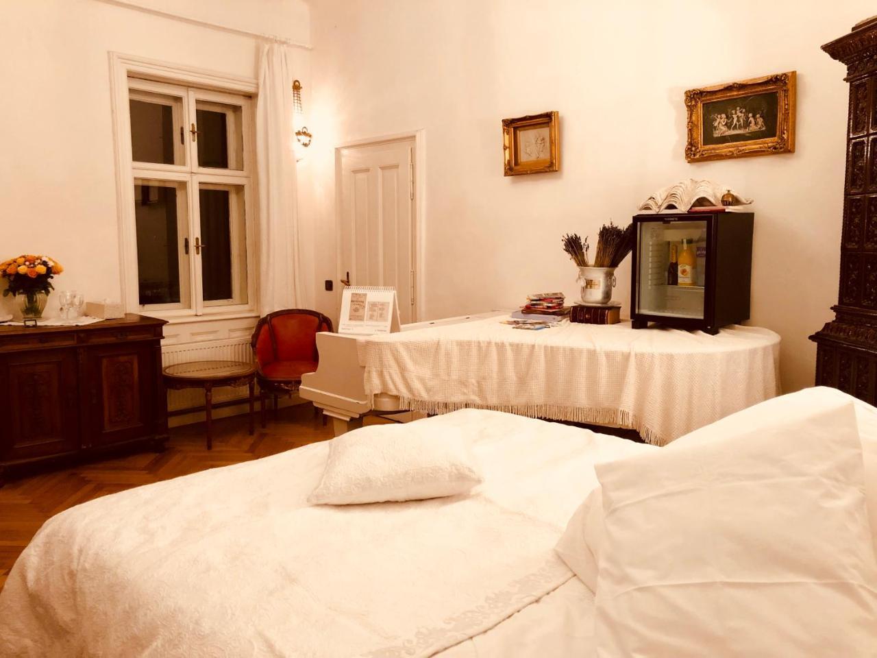 Sarah'S Altstadt Oase Salzburg Exteriör bild